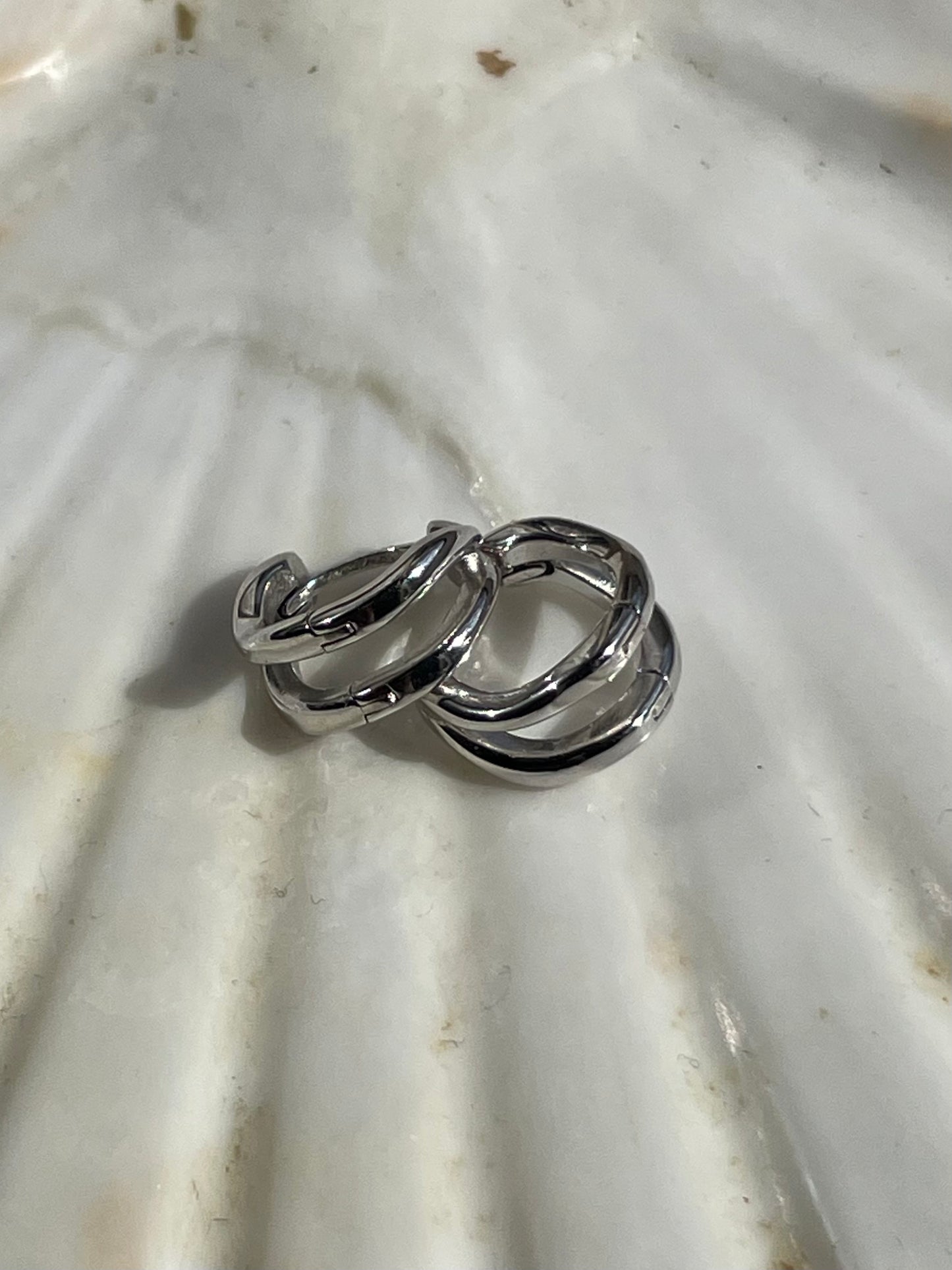 wave curl earrings silver